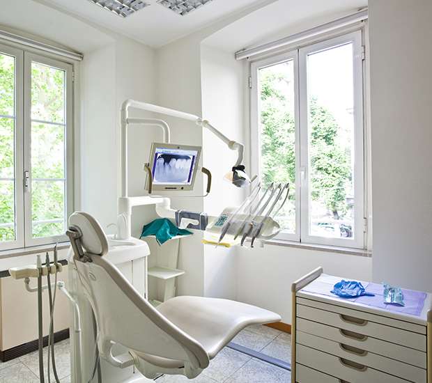 About Us | Cosmetic & Family Dentistry of the North Shore - Dentist Swampscott, MA 01907 | (781) 443-8268